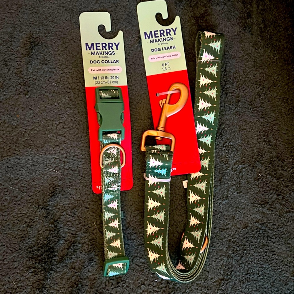 Merry Makings Holiday Tree Print Dog Collar (M) w/Matching Leash 6ft